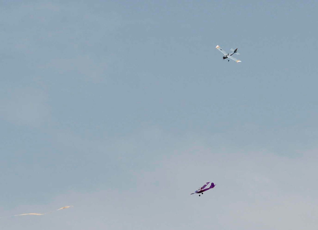 de supériorité aérienne du Minibaron sur le chasseur de Jacques !