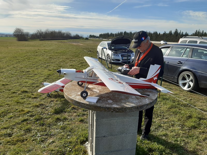 Le Pilatus PC-6 de Claude