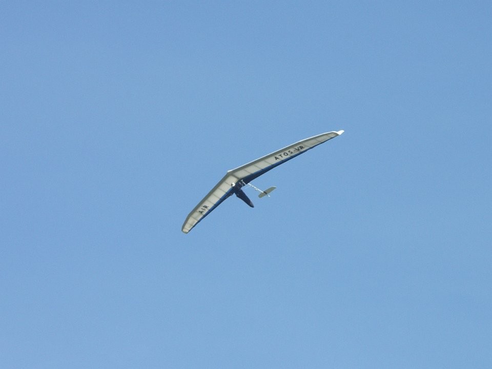Il y avait des ailes delta, enfin plus trop delta, qui survolaient notre espace aérien !