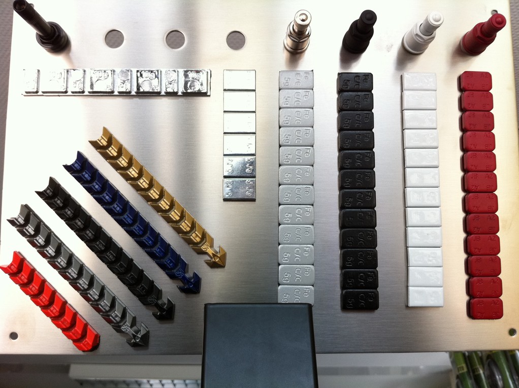 Klebegewichte & Metallventile in allen Farben