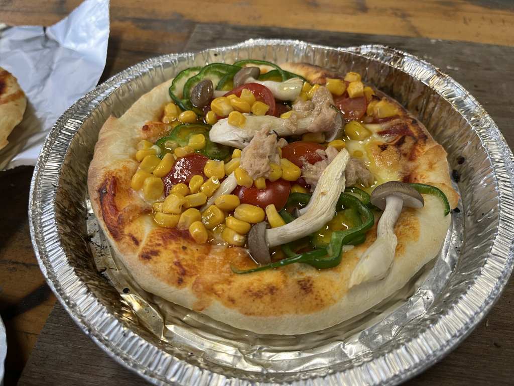 ナポリ風Pizza、美味しそうに焼けました。Bouno！ Bouno！