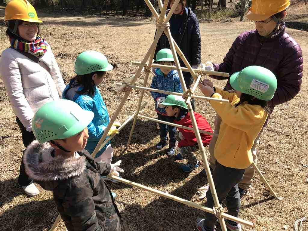 皆で基地の枠づくり