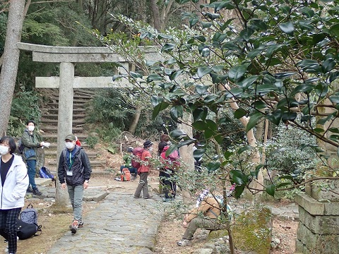 興法寺でしばしの休憩