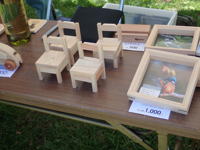 河内材の木製小物の展示販売