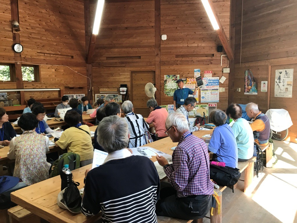 工作館で座学