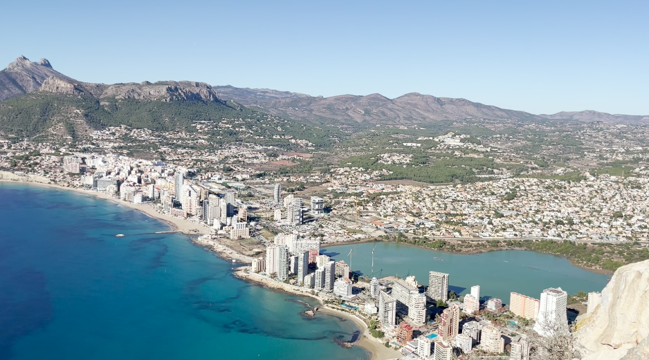 Die traumhafte und spektakuläre Aussicht auf Calp und die Umgebung entschädigen einen für die Mühe.