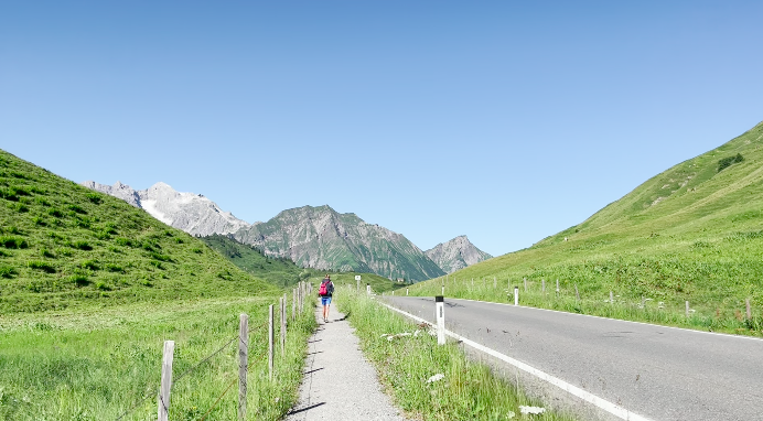 Wir wandern dem Hochtannbergpass entgegen ...