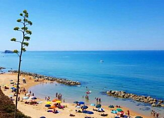 Spiaggia pisciotto