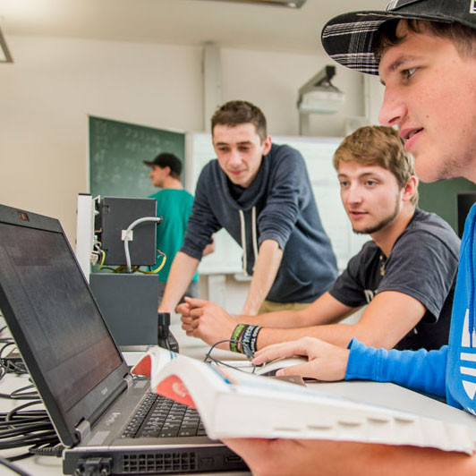 IT-Technik