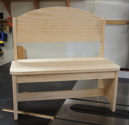 toddler bench (unfinished)