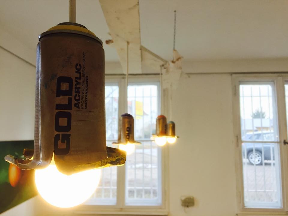 Wandmalerei graffitikünstler Wandkunst aus einer Hand Praxis und Raumgestaltung Im Innenraum