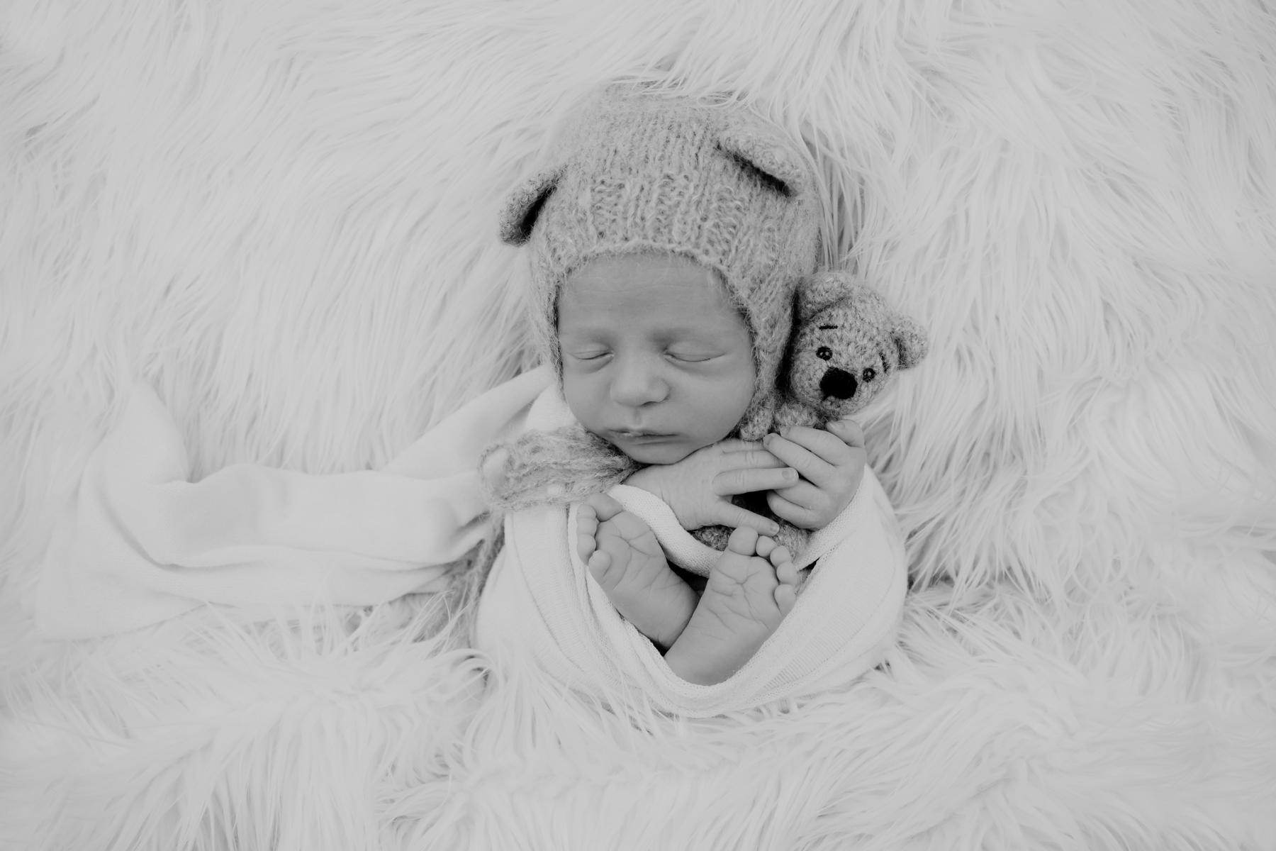 Babyshooting Tarmstedt | Baby Fotoshooting Zeven | Babybilder Rotenburg Wümme | Newborn Fotoshooting Scheeßel |Neugeborenenfotografie Schneverdingen | Babyfotos