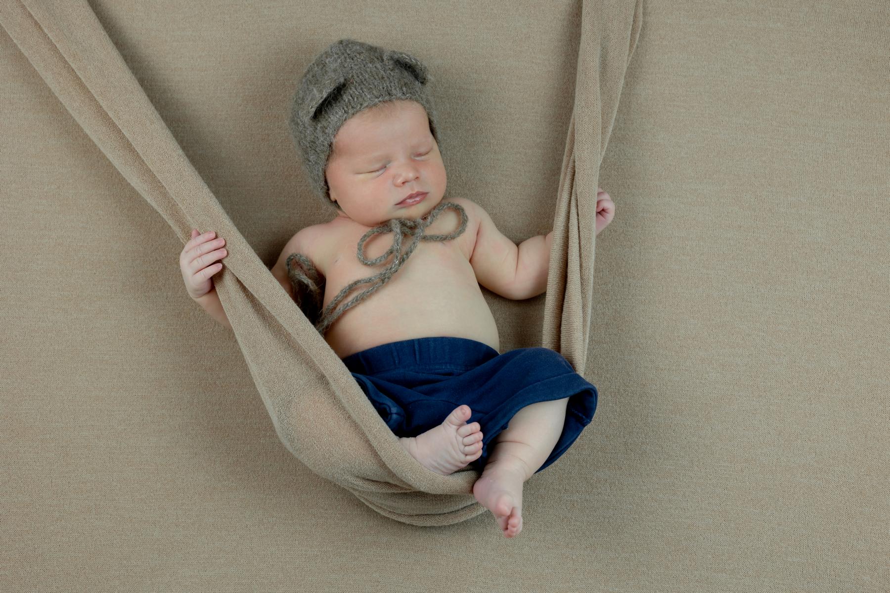 Newborn Fotos Schneverdingen | Babyfotografie Tostedt | Baby Fotoshooting Soltau | Babybilder Buchholz in der Nordheide | Neugeborenenfotografie Kirchlinteln