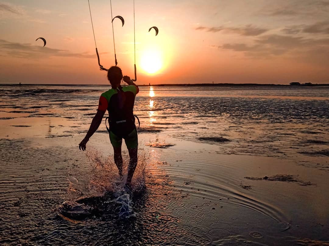 Kite-Idyll am Nordseestrand von St. Peter Ording