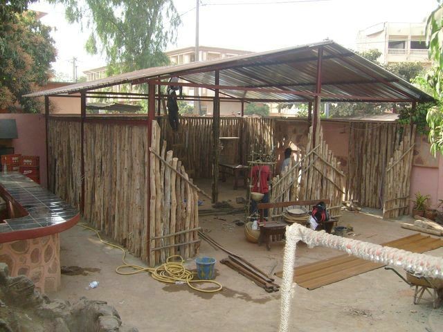 Casabar i Pirates club, Bamako 2008. (Detaljer)