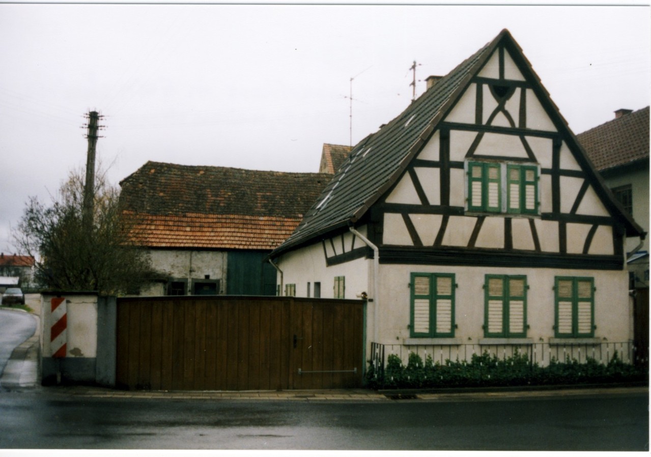 Haus von Schneider, Weihergasse 32