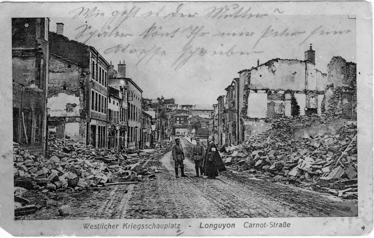 Kriegszerstörung in Longuyon im April 1916, Bild von Adam Weber
