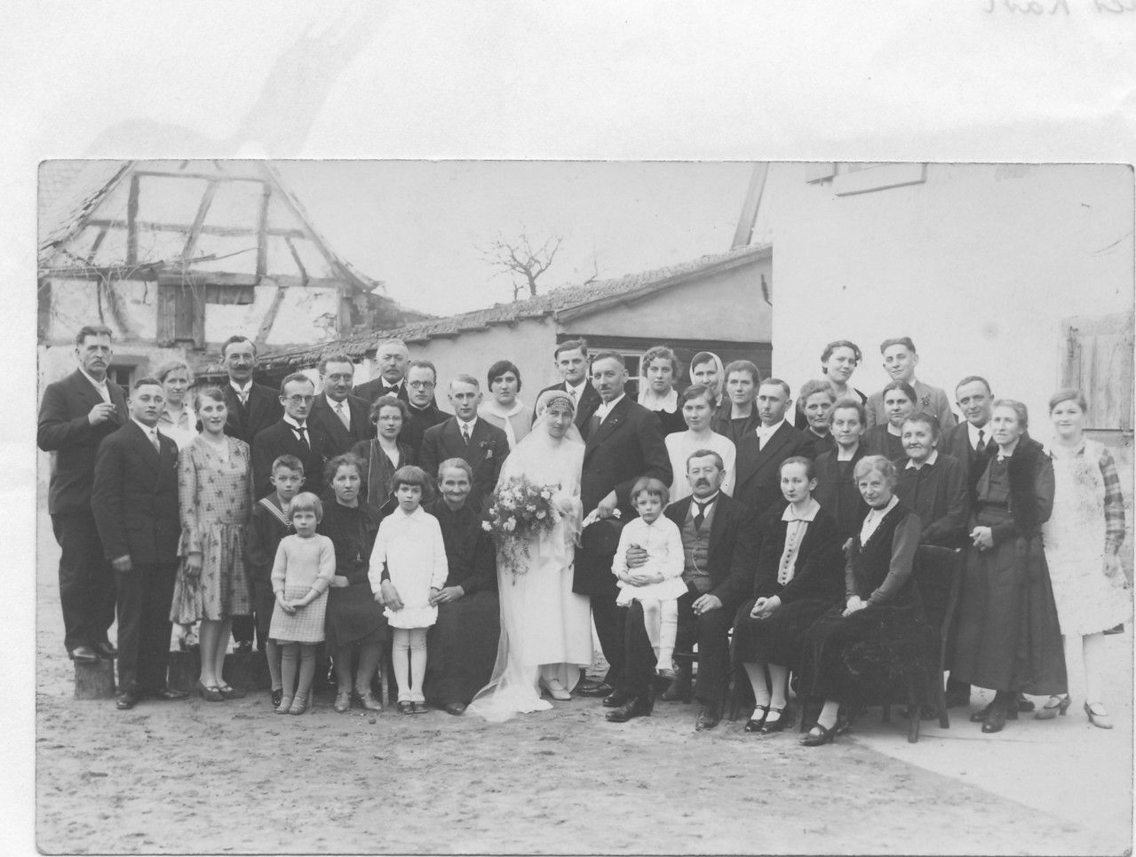 Hochzeit Kessler Karl und Maria geb. Zillig; Brauteltern Thomas Zillig (Hirschwirt); l.Reihe Lehrer Karl Berg