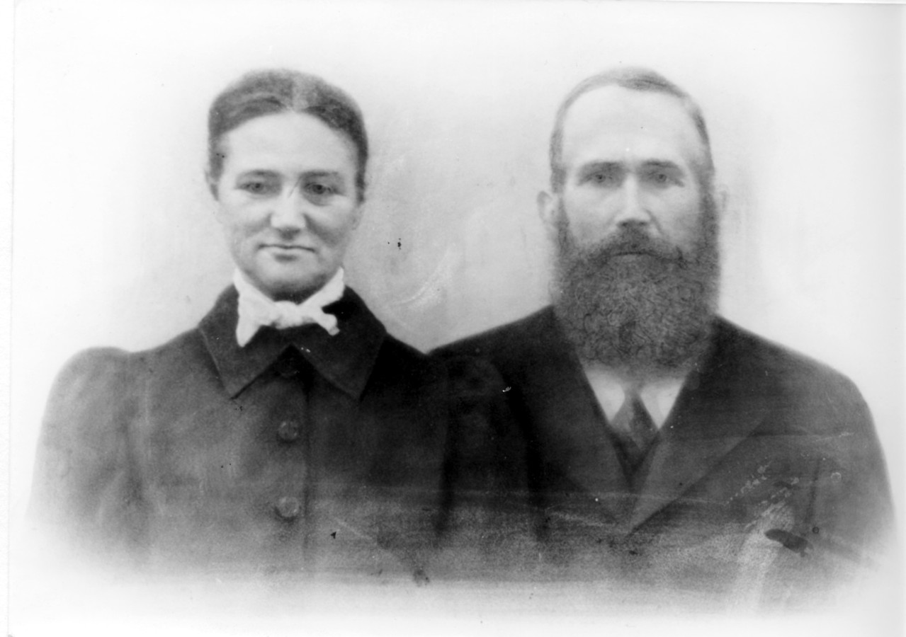 Jakob Schaaf mit Ehefrau Anna geb. Eichberger, Großeltern von Geschwister Croneis