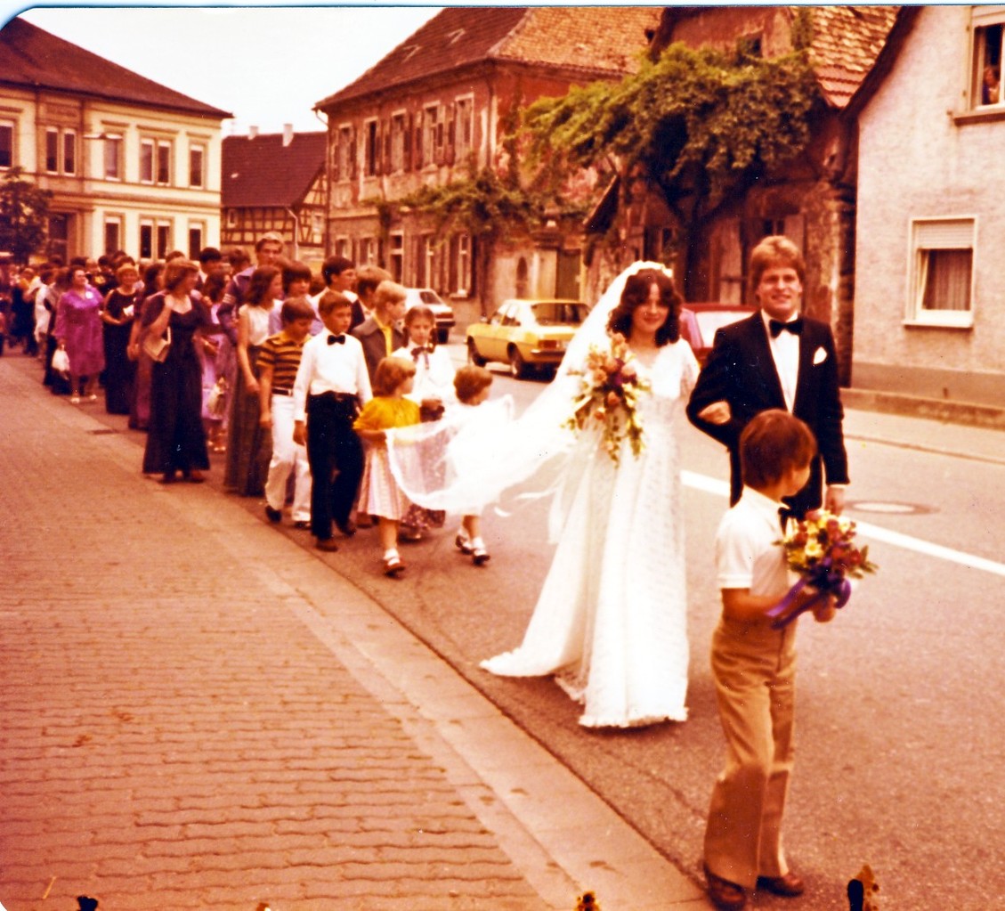 Hochzeitszug Schädler Hans und Mechthild. geb. Hoffmann