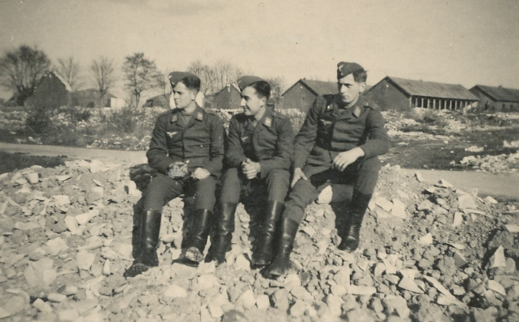 Bildmitte Harry Stadler, daneben Mathäus Adam (Postmathäs)
