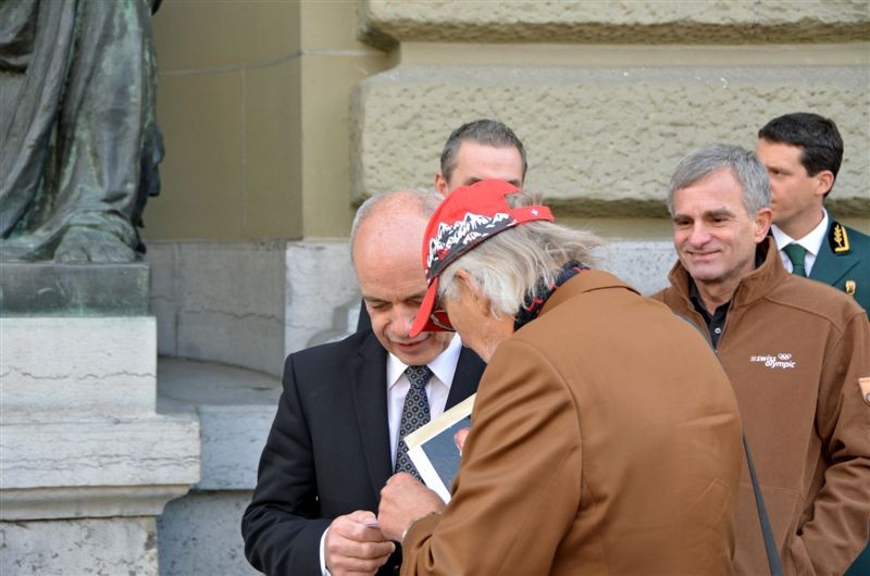 Bundesrat Ueli Maurer mit Laszlo Földy