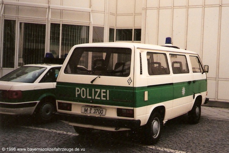 Im Abteilungswappen ist ein P. Aufgenommen am Flughafen München.