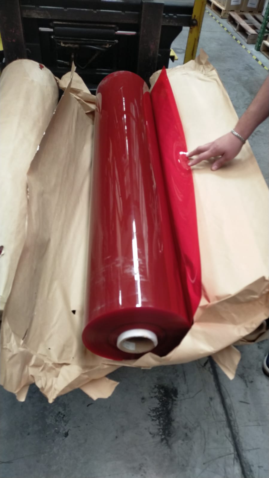Rollo de Cortina Antichispa para soldar - transparente - rojo - Entrega Inmediata - Envios a todo Mexico