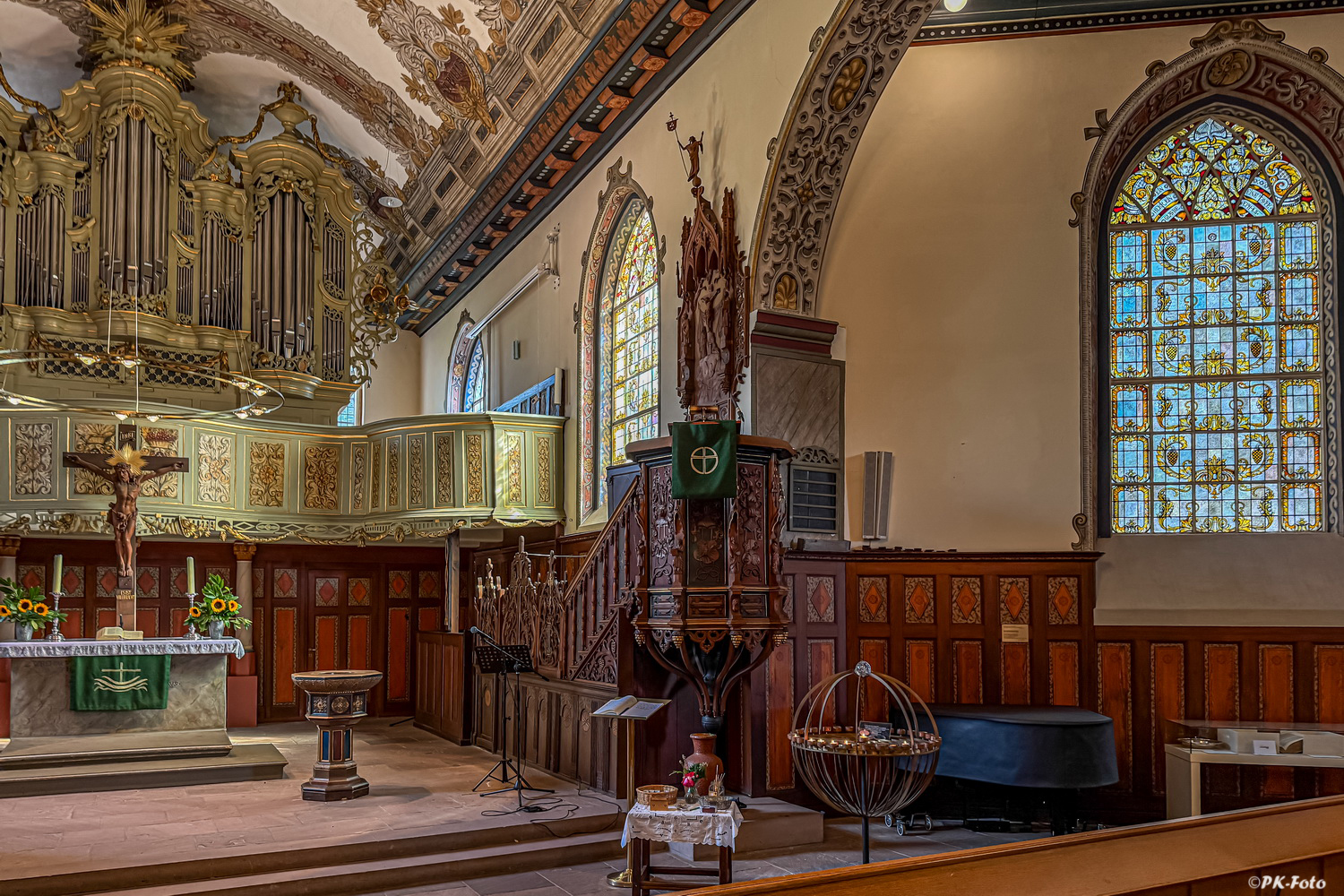 Evgl.-Lutherische Christuskirche in Leer von 1900
