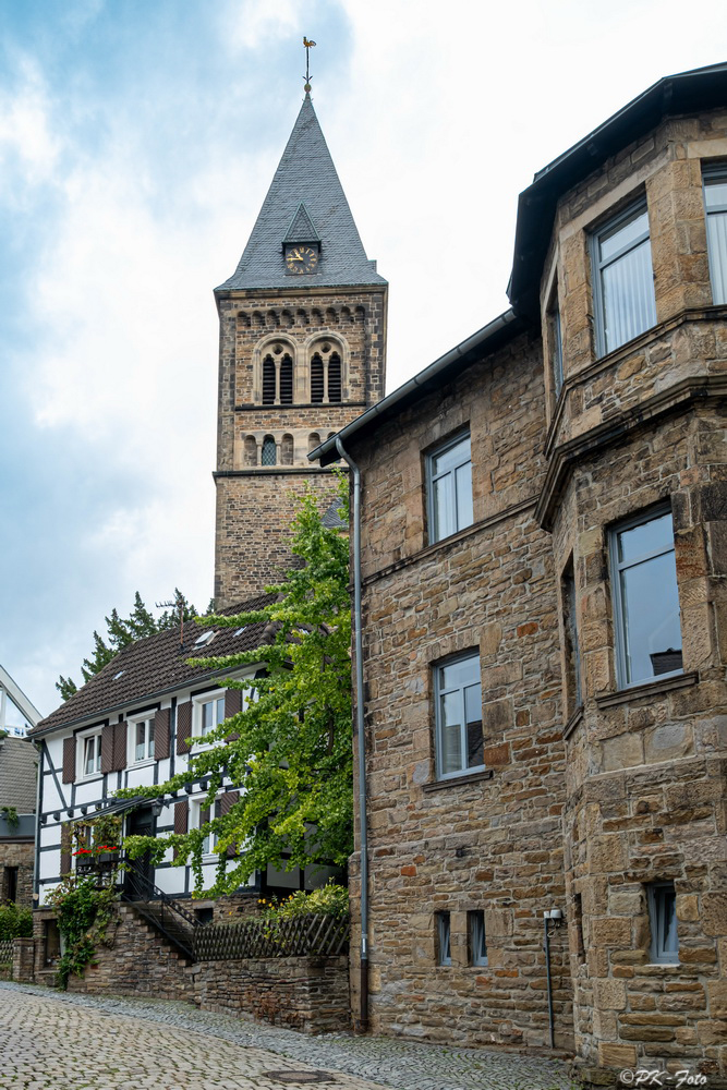 Evgl. Stiftskirche St. Marien in Herdecke. Erbaut vor dem 13. Jahrhundert