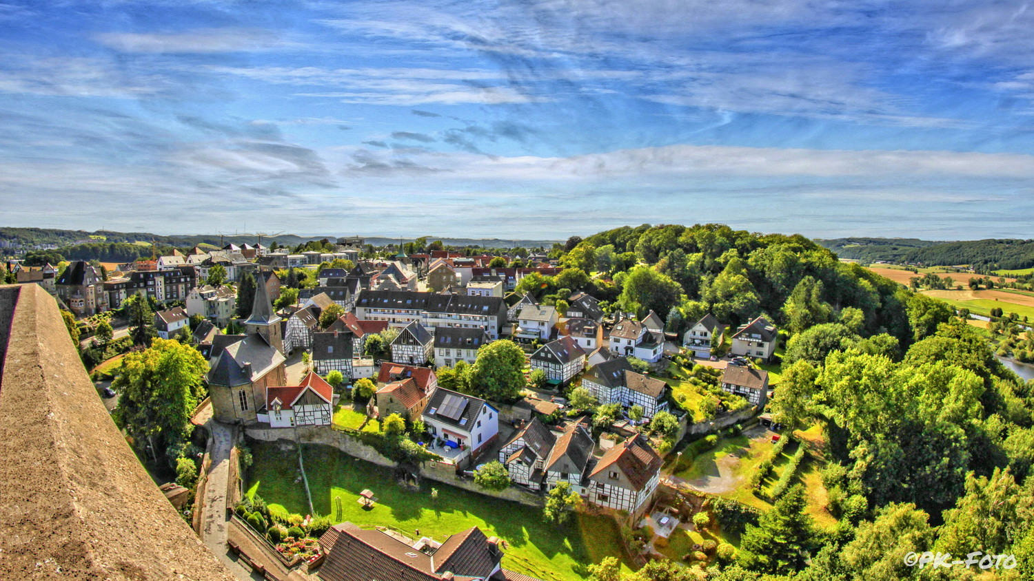Blick von der Burg auf Hattingen-Blankenstein