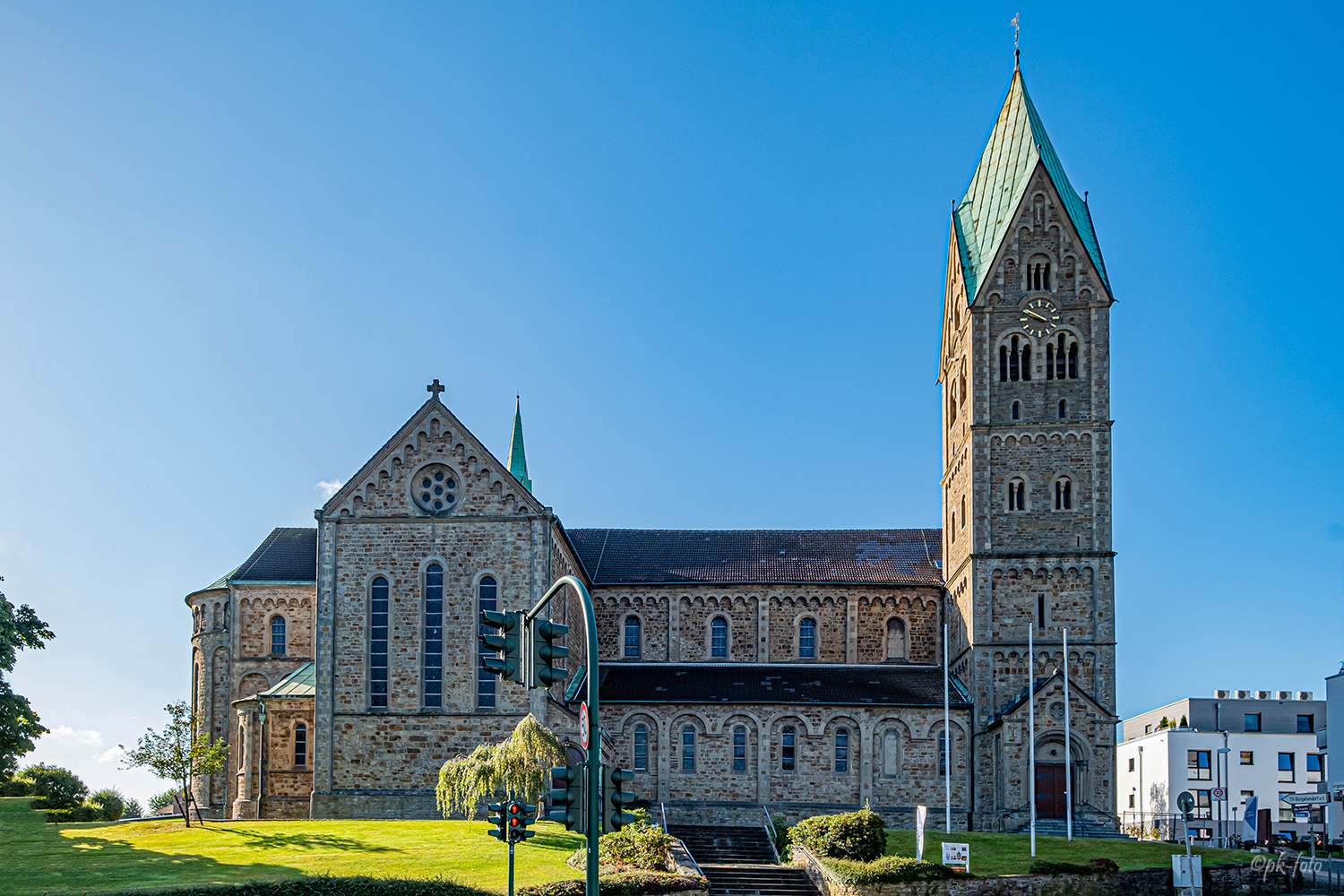 Herz-Jesu-Kirche in Essen-Burgaltendorf, erbaut 1898-1900