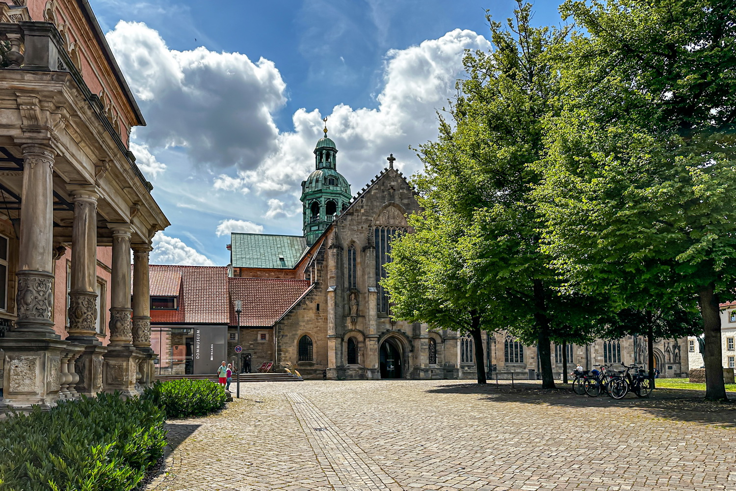 Hildesheimer Dom aus dem 9. Jahrhundert