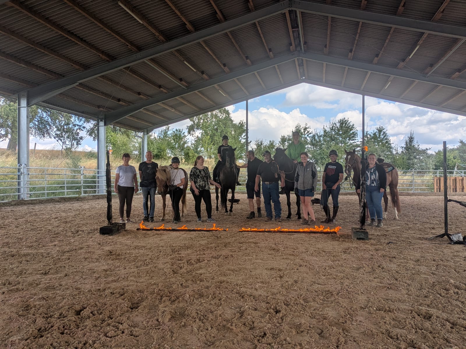 Vertrauen, Mut und besondere Momente: Unser Einsteiger Feuerreitkurs mit Ride for Fun