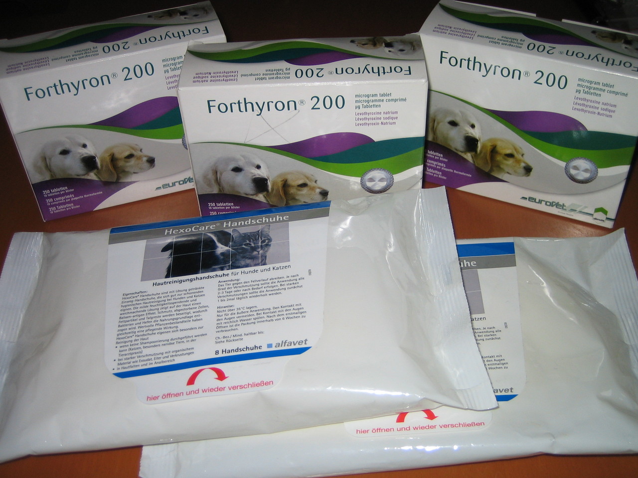 Medikamente für die Tiere - Hilfe mit Herz und Verstand