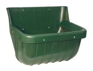2 Wassertröge für das TH Buvon in Ploiesti/Rumänien Pro Dog Romanina eV (Natalie K.)