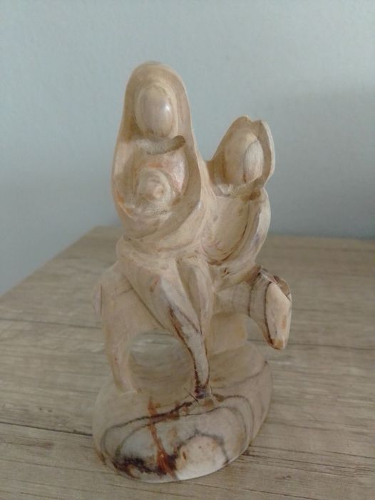 Figur "Heilige Familie auf Herbergssuche" im Spendenflohmarkt