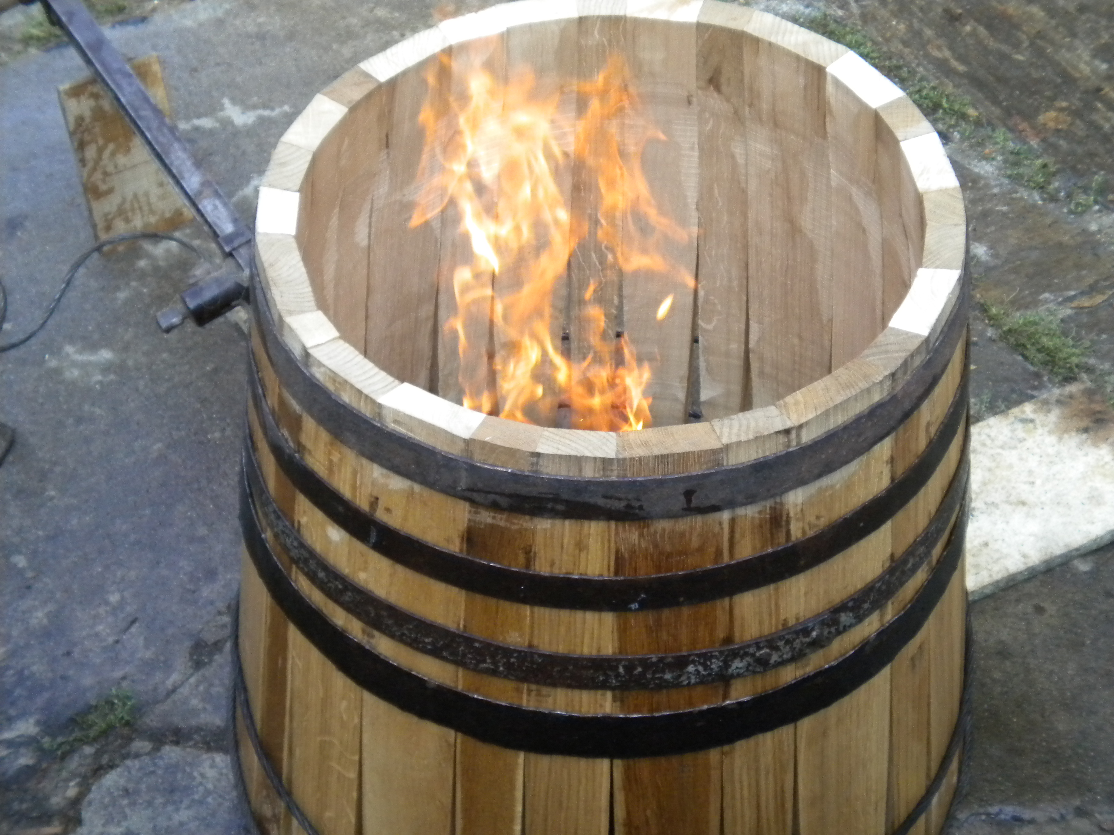 Herstellung eines Holzfasses - Fassbinderei - Zimmerei Franz Pommer