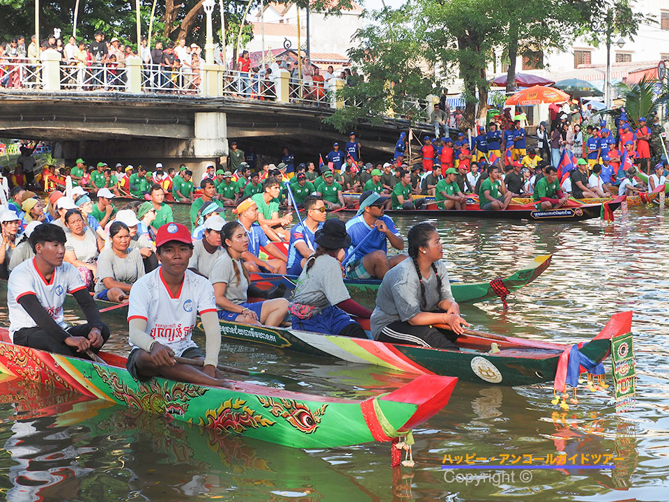 カンボジア・水お祭り