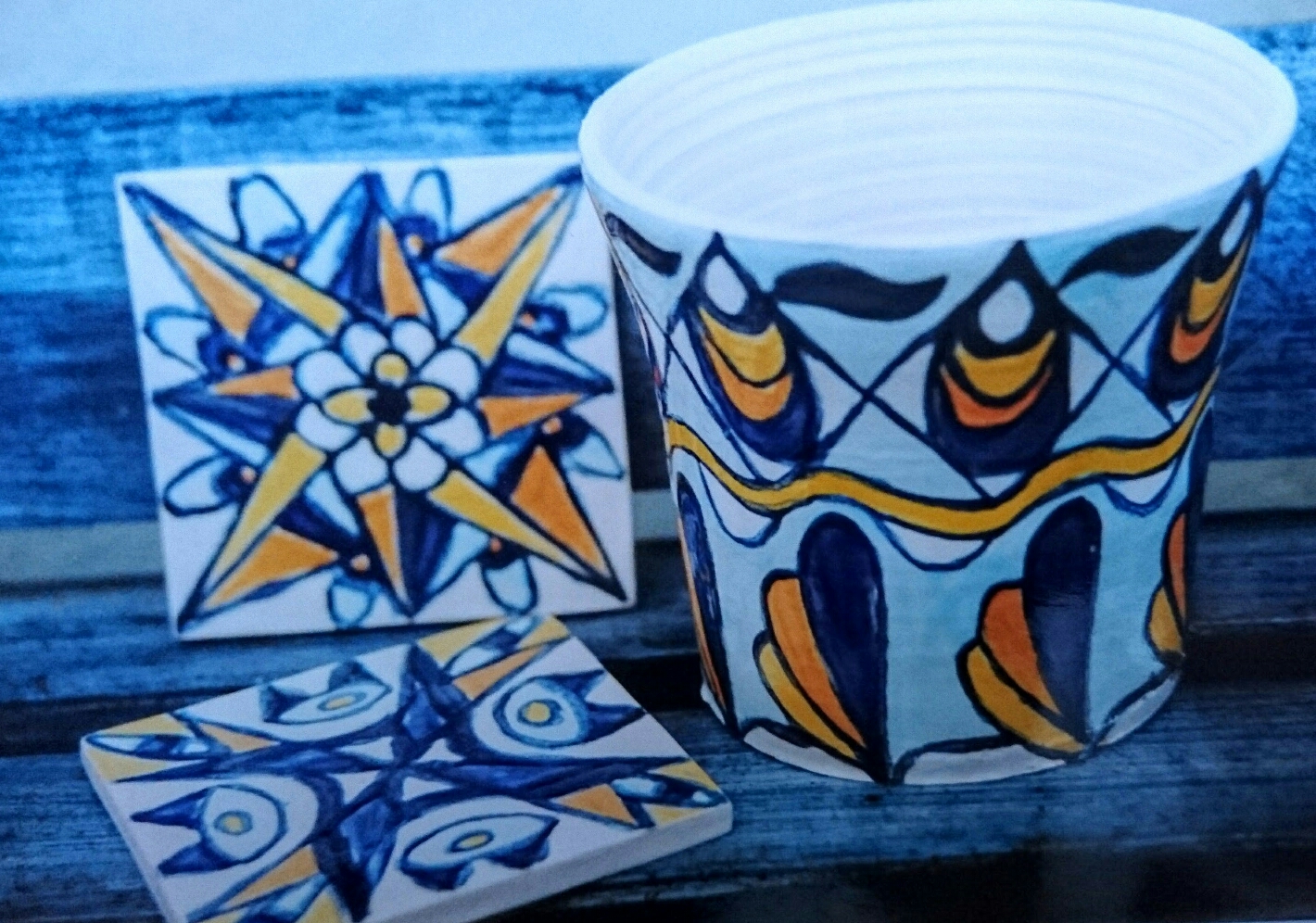 Tiles and pot azuleijos