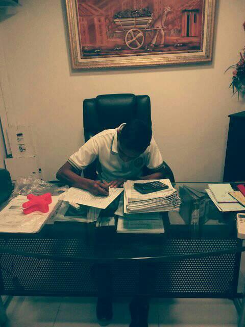 TRABAJANDO