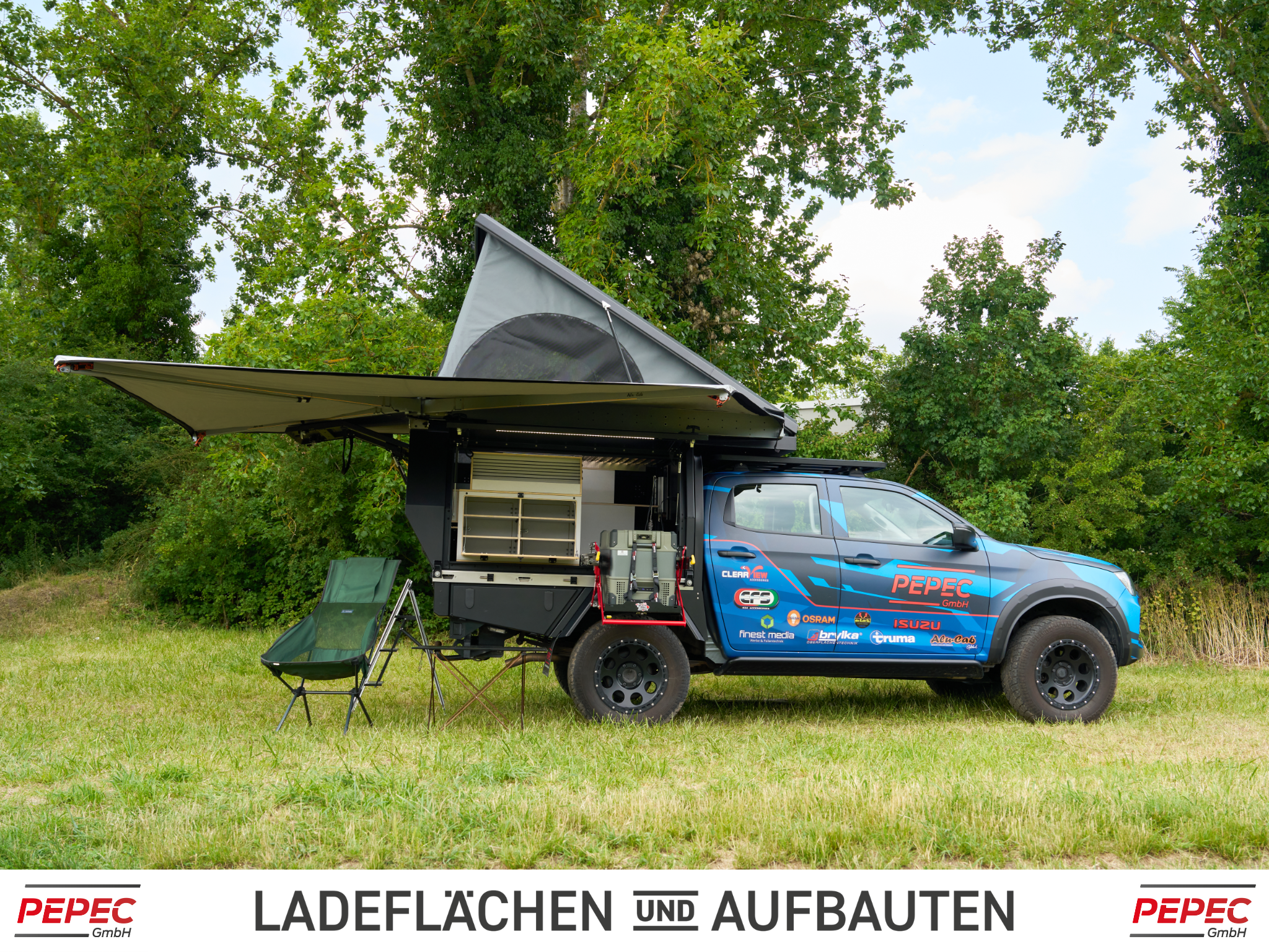 Isuzu D-MAX Flatbed Camper mit großem Aufstelldach und flexiblem Innenraum für Offroad- und Camping-Abenteuer