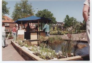 Vorschläge zur Gestaltung eines Feuchtgebietes im eigenen Garten auf dem Blumenmarkt 1989 in Wiesmoor