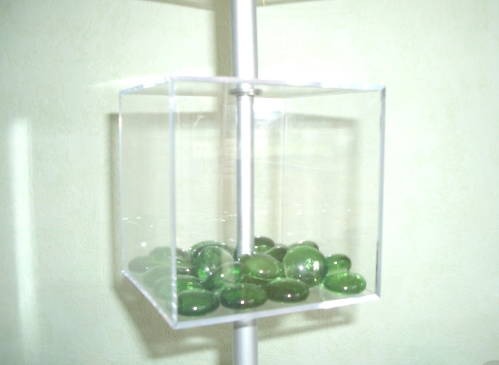 Cube transparent détail