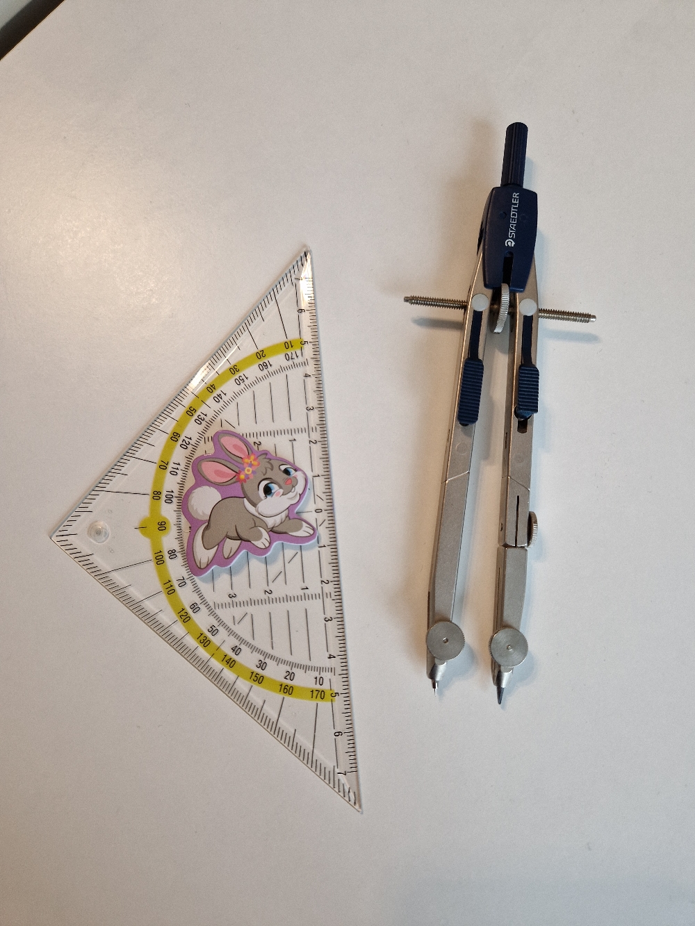 Zirkel und Lineal