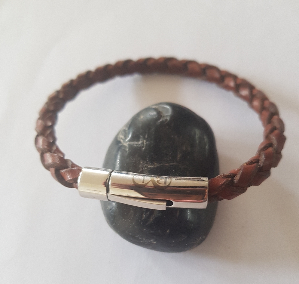 B&L donkerbruine leren armband met edel stalen sluiting 21.5x0.5 mm 