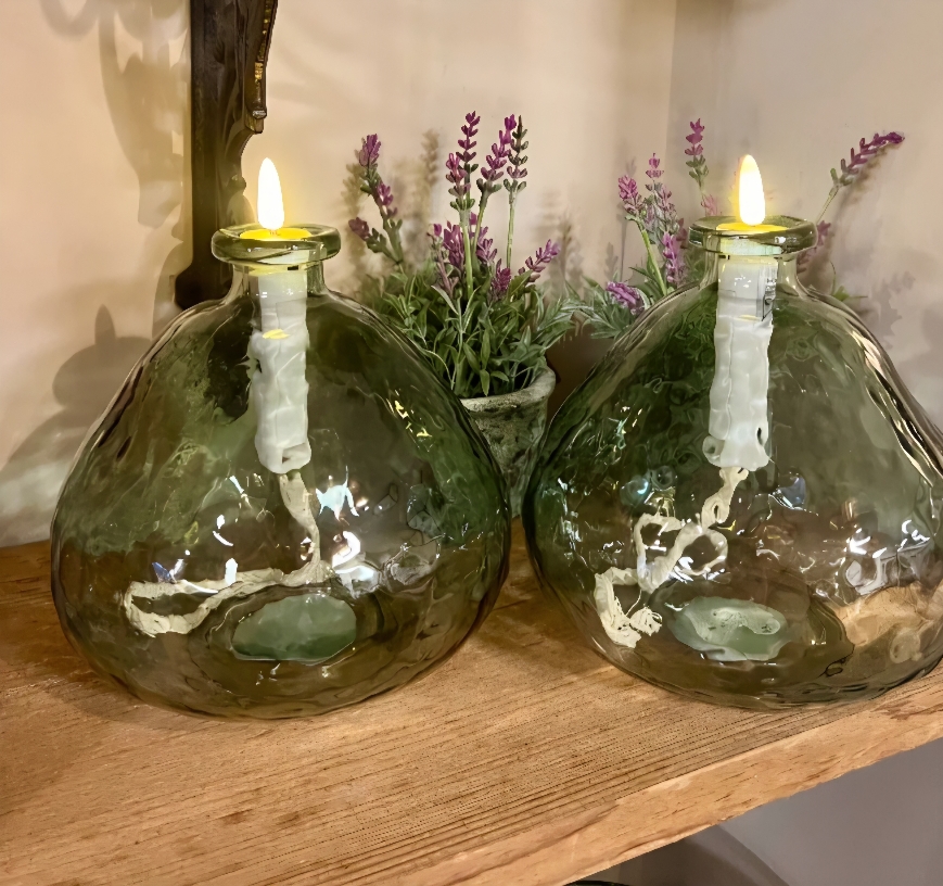 Led verlichting in glazen vaas