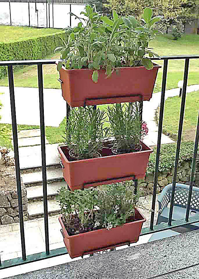 ELECLAND Confezione Da 10 Vasi Da Fiori In Metallo Da Appendere – Fioriere Bianche Con Gancio, 10x10x8 Cm, Per Balcone, Giardino E Interni
