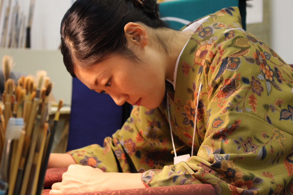 手描友禅工房について 町田久美子 手描友禅工房について 町田久美子