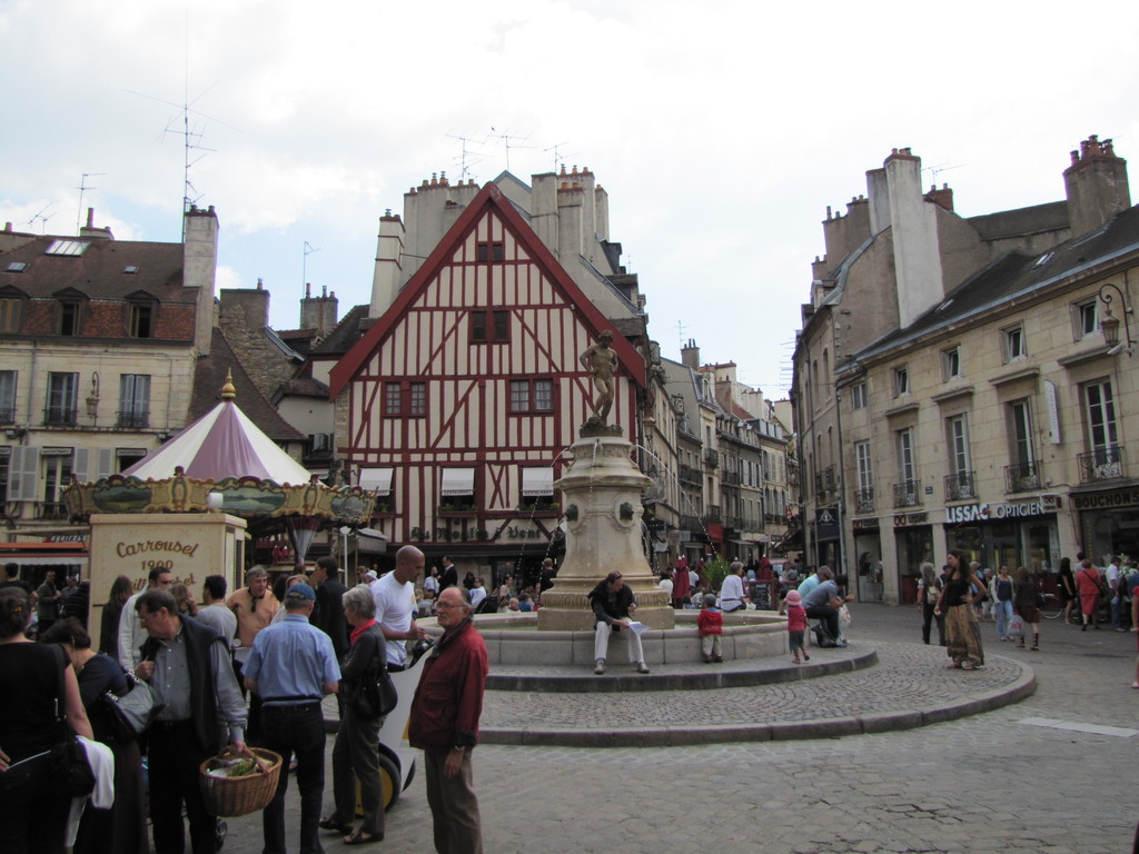 8. Tag: Dijon